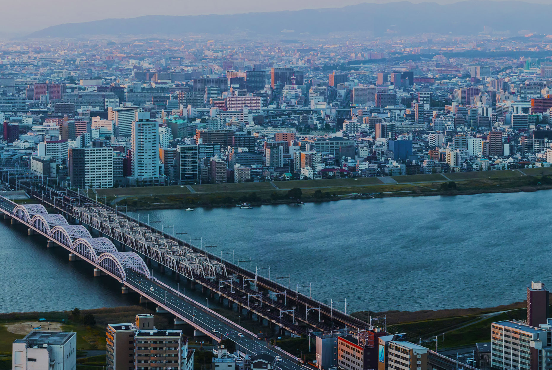 華旅国際株式会社