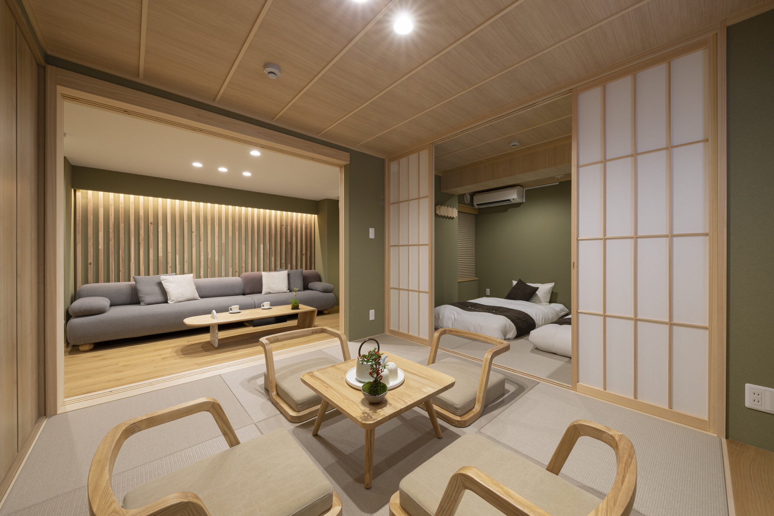 白樺の宿 – 木の軒 椿 楸 柊